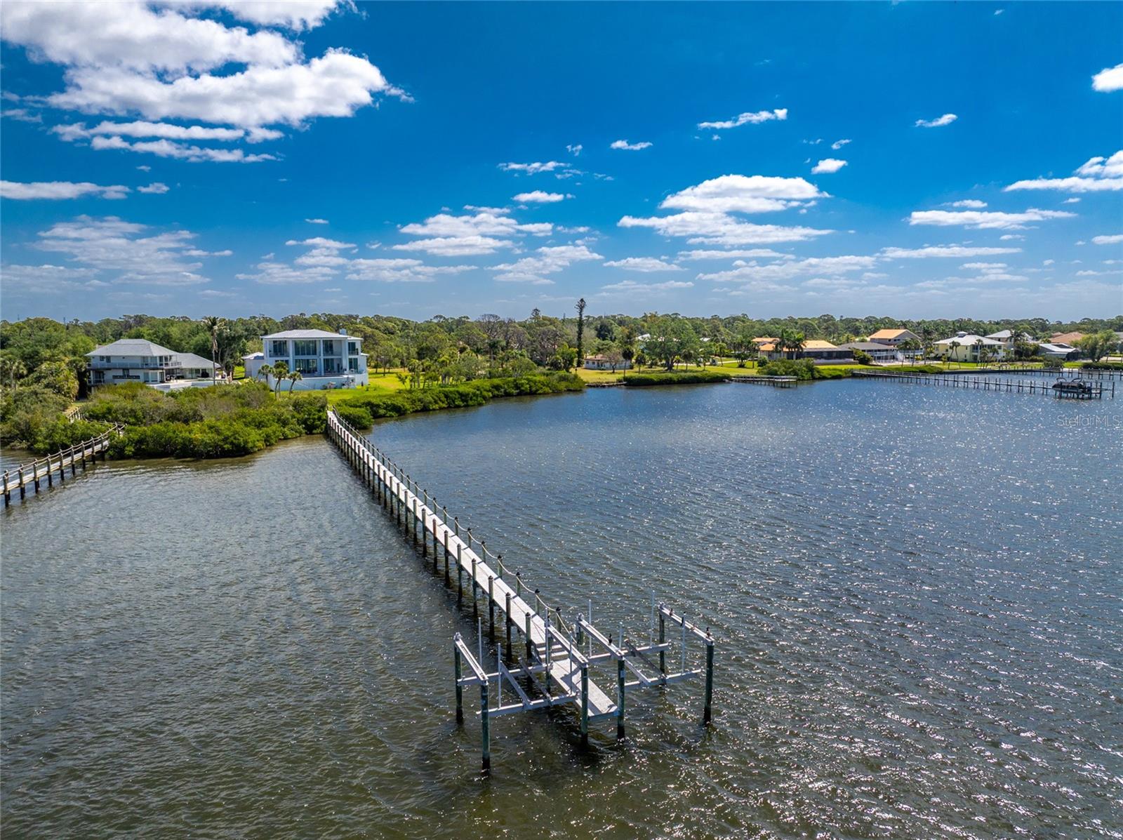 Image 9 of 22 For Bayshore Drive
