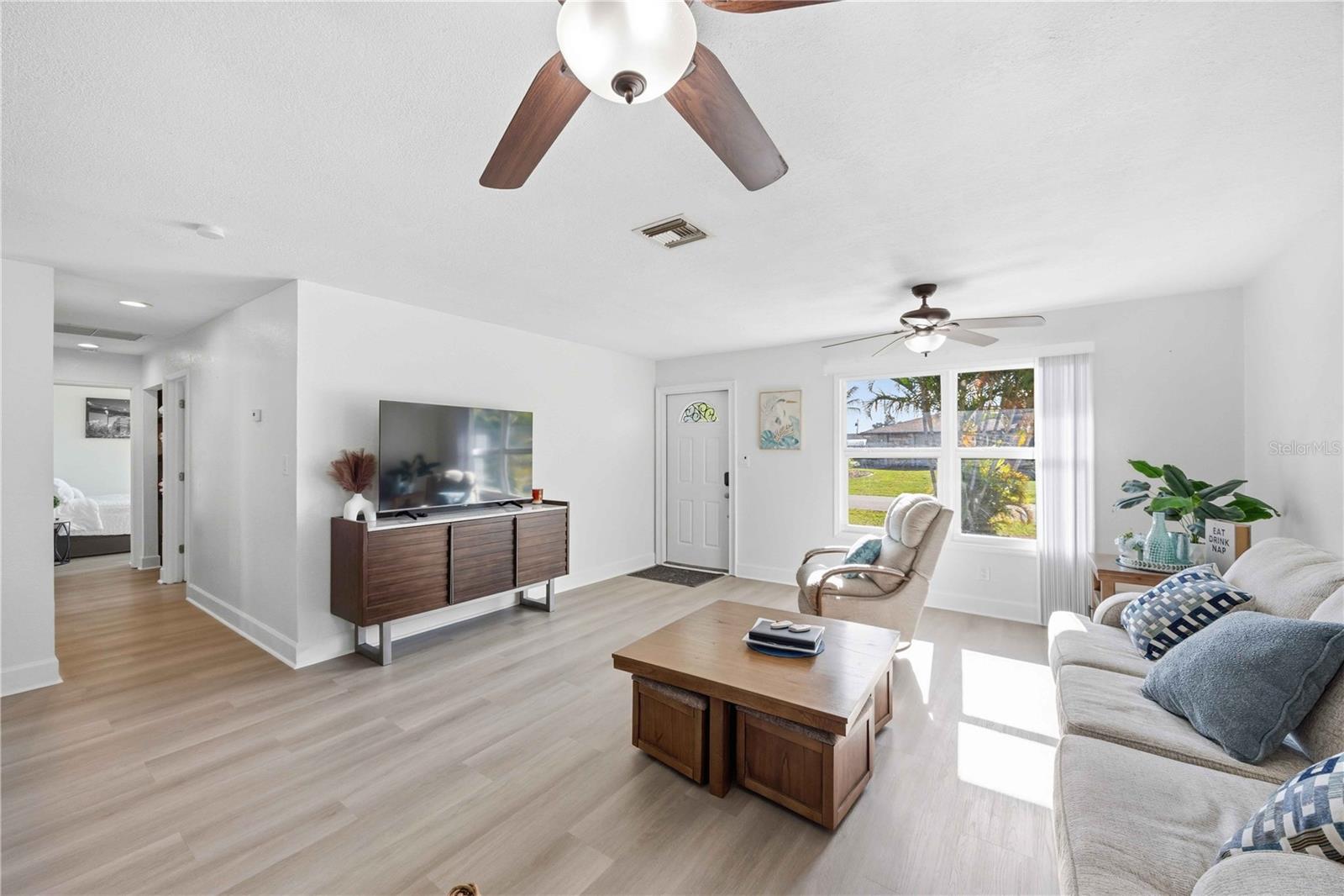 Image 10 of 61 For 5281 Boyle Terrace