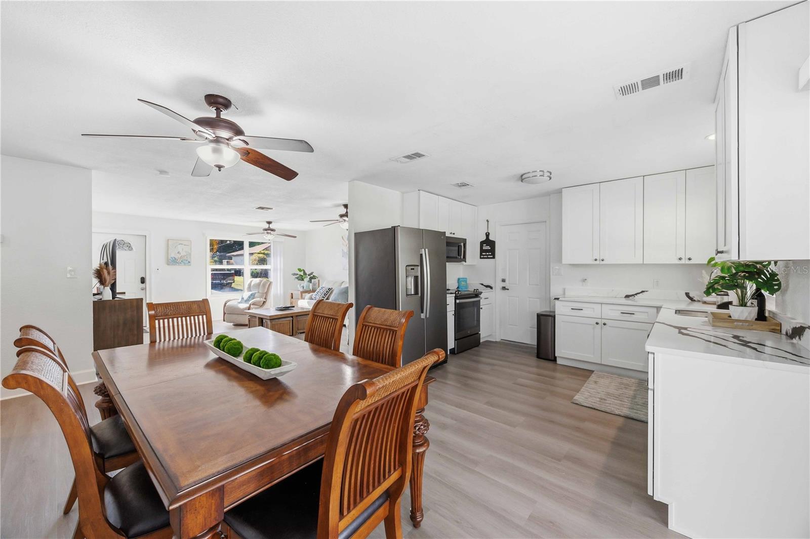 Image 13 of 61 For 5281 Boyle Terrace