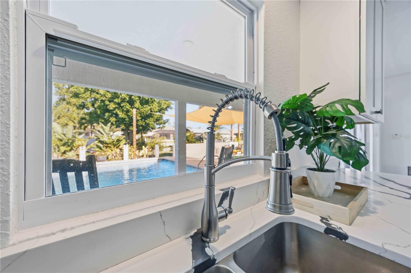 Image 18 of 61 For 5281 Boyle Terrace