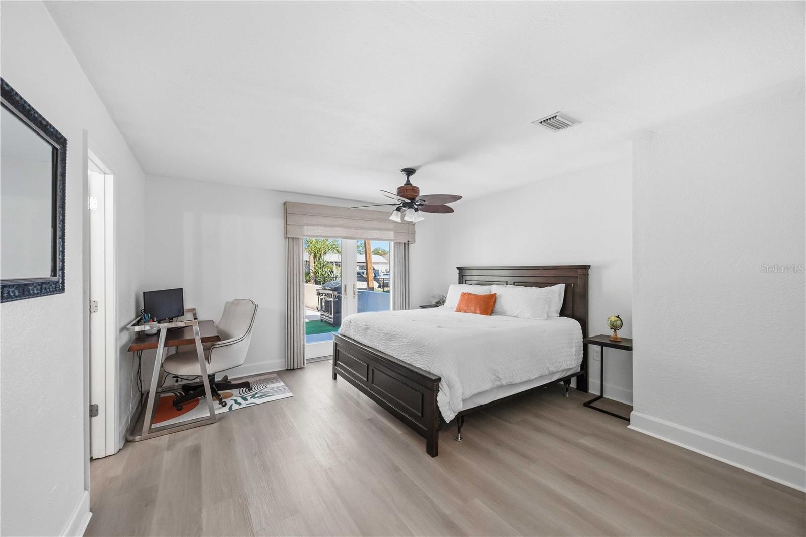 Image 29 of 61 For 5281 Boyle Terrace