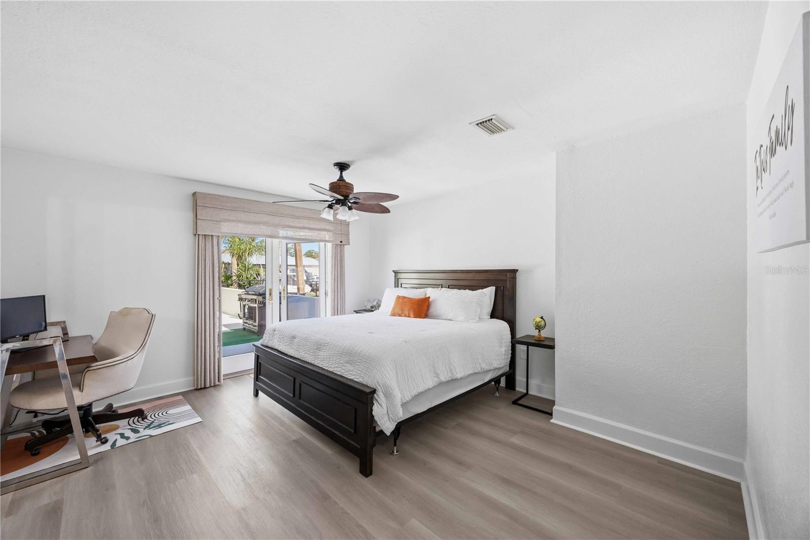 Image 31 of 61 For 5281 Boyle Terrace