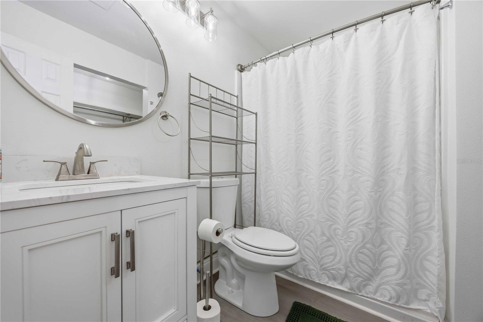 Image 36 of 61 For 5281 Boyle Terrace