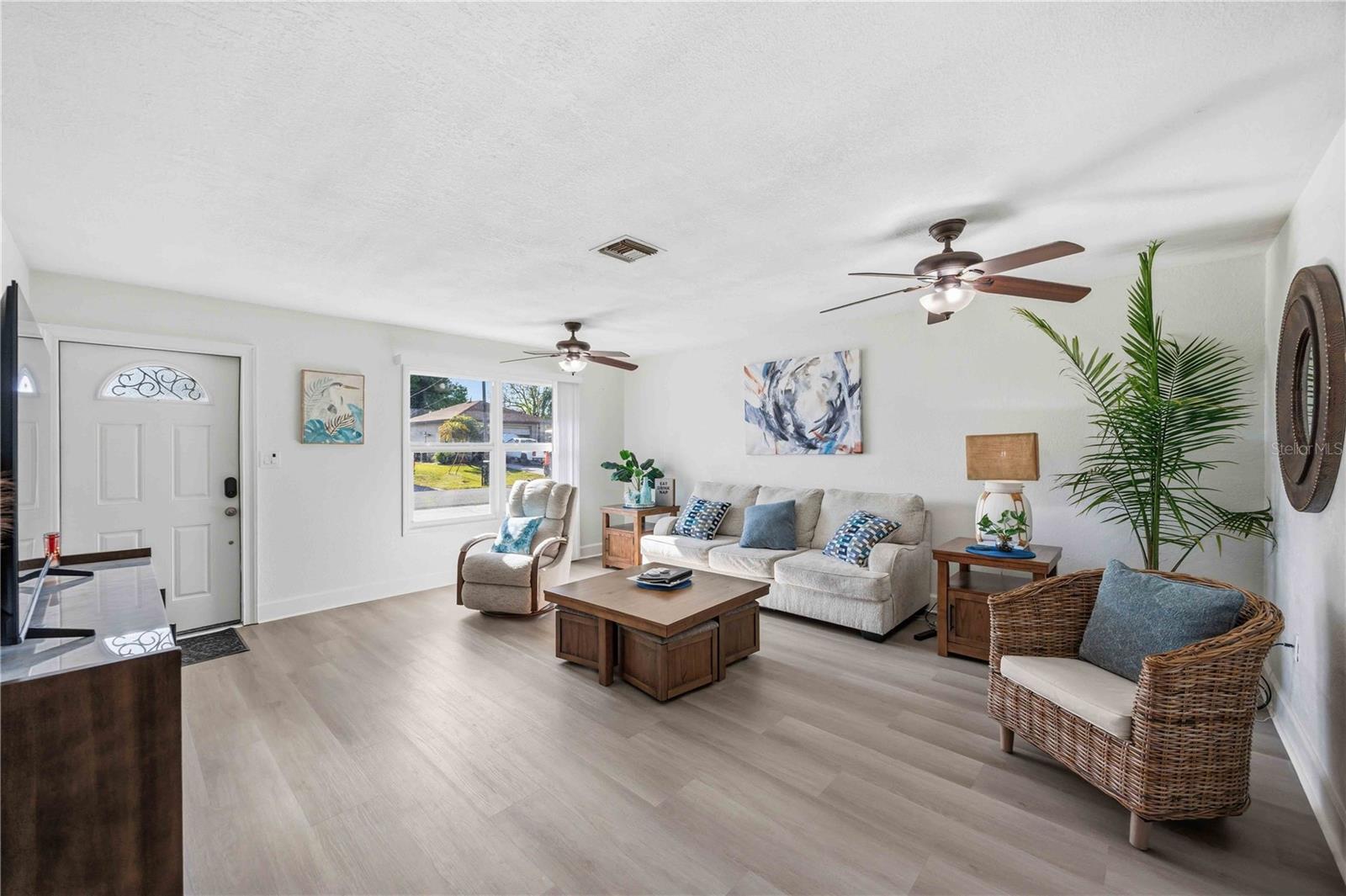 Image 9 of 61 For 5281 Boyle Terrace