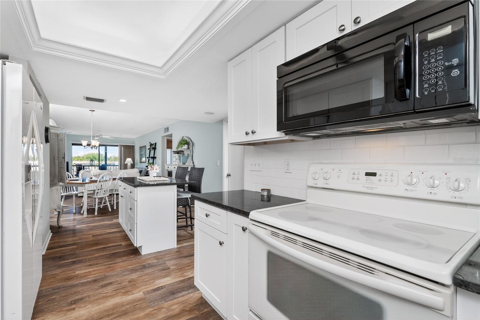 Image 14 of 42 For 150 Englewood Isles Parkway 108