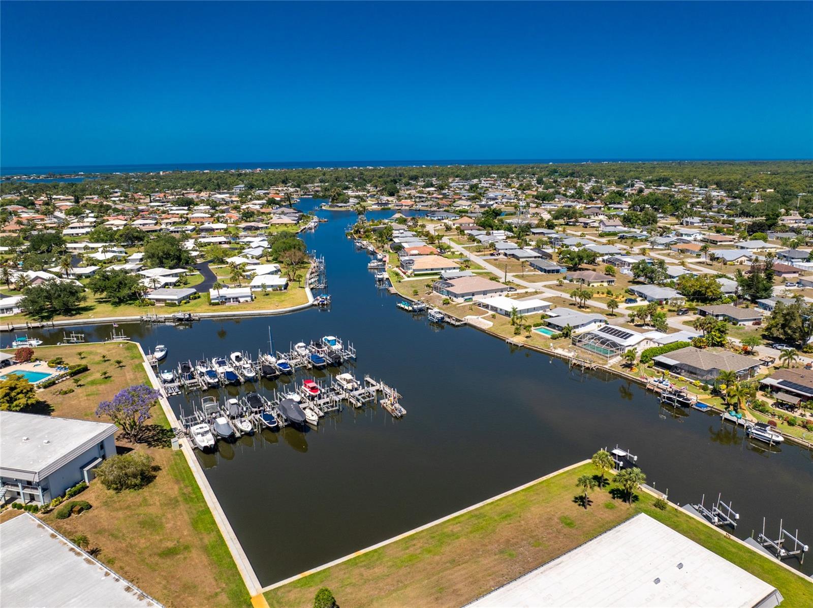 Image 38 of 42 For 150 Englewood Isles Parkway 108