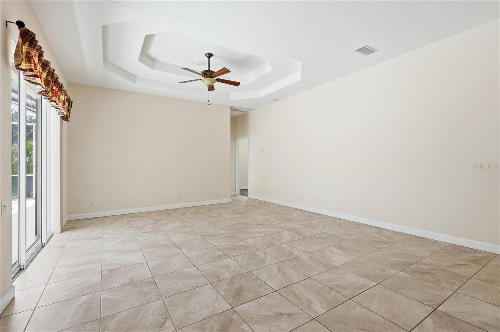 Image 13 of 33 For 2635 Manasota Beach Road