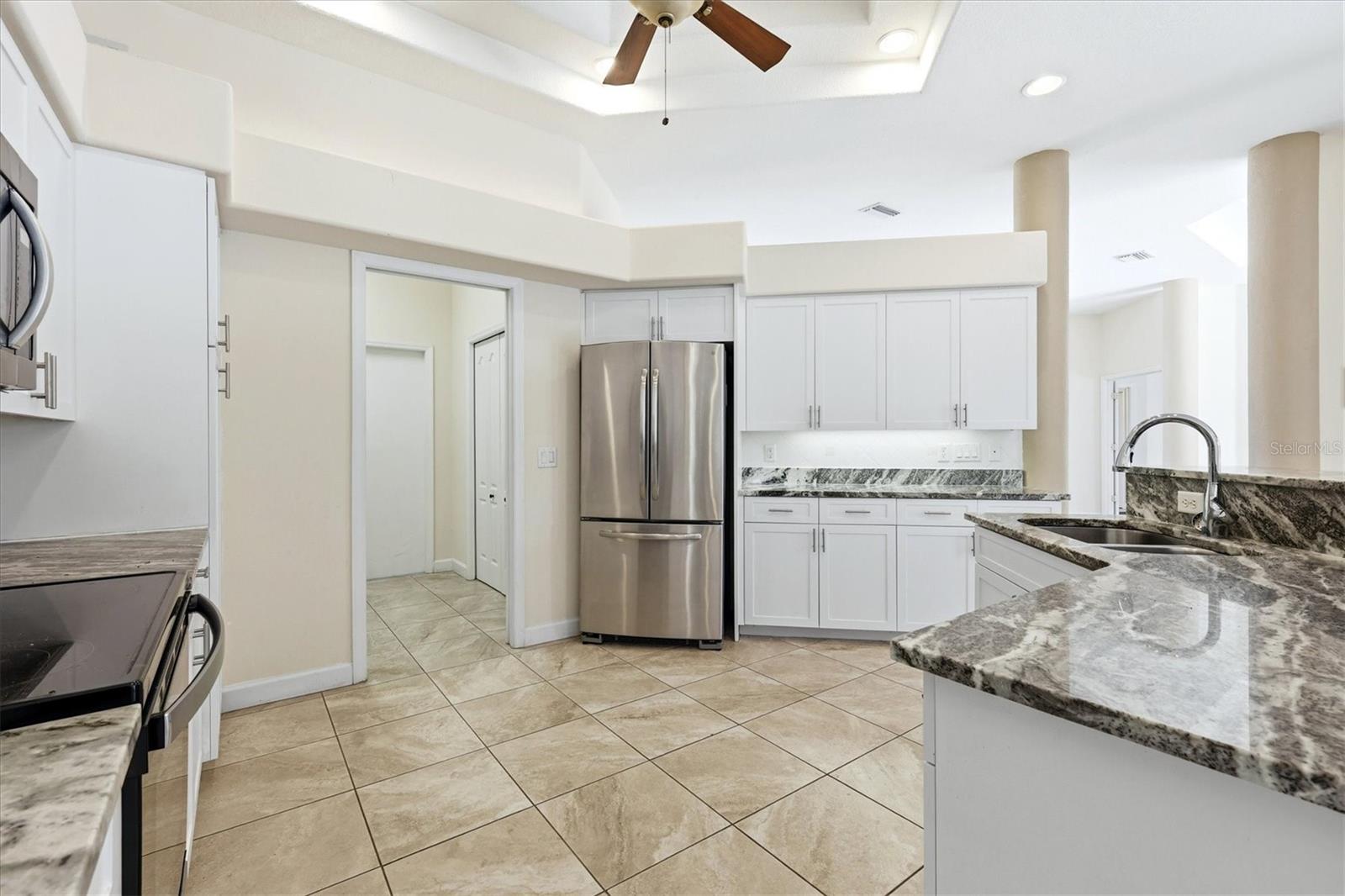 Image 15 of 33 For 2635 Manasota Beach Road