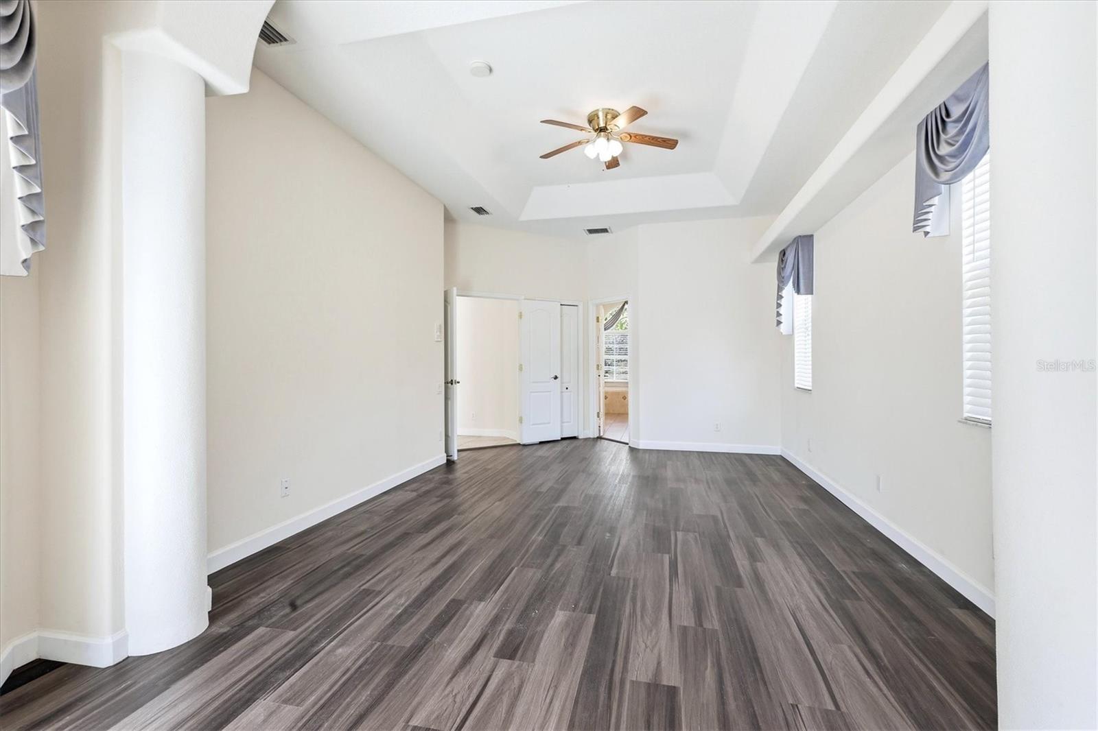 Image 21 of 33 For 2635 Manasota Beach Road