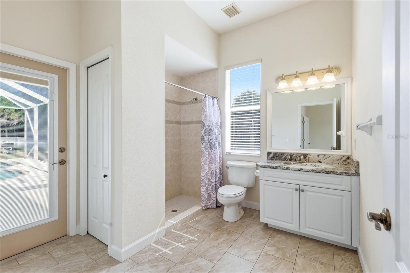 Image 24 of 33 For 2635 Manasota Beach Road