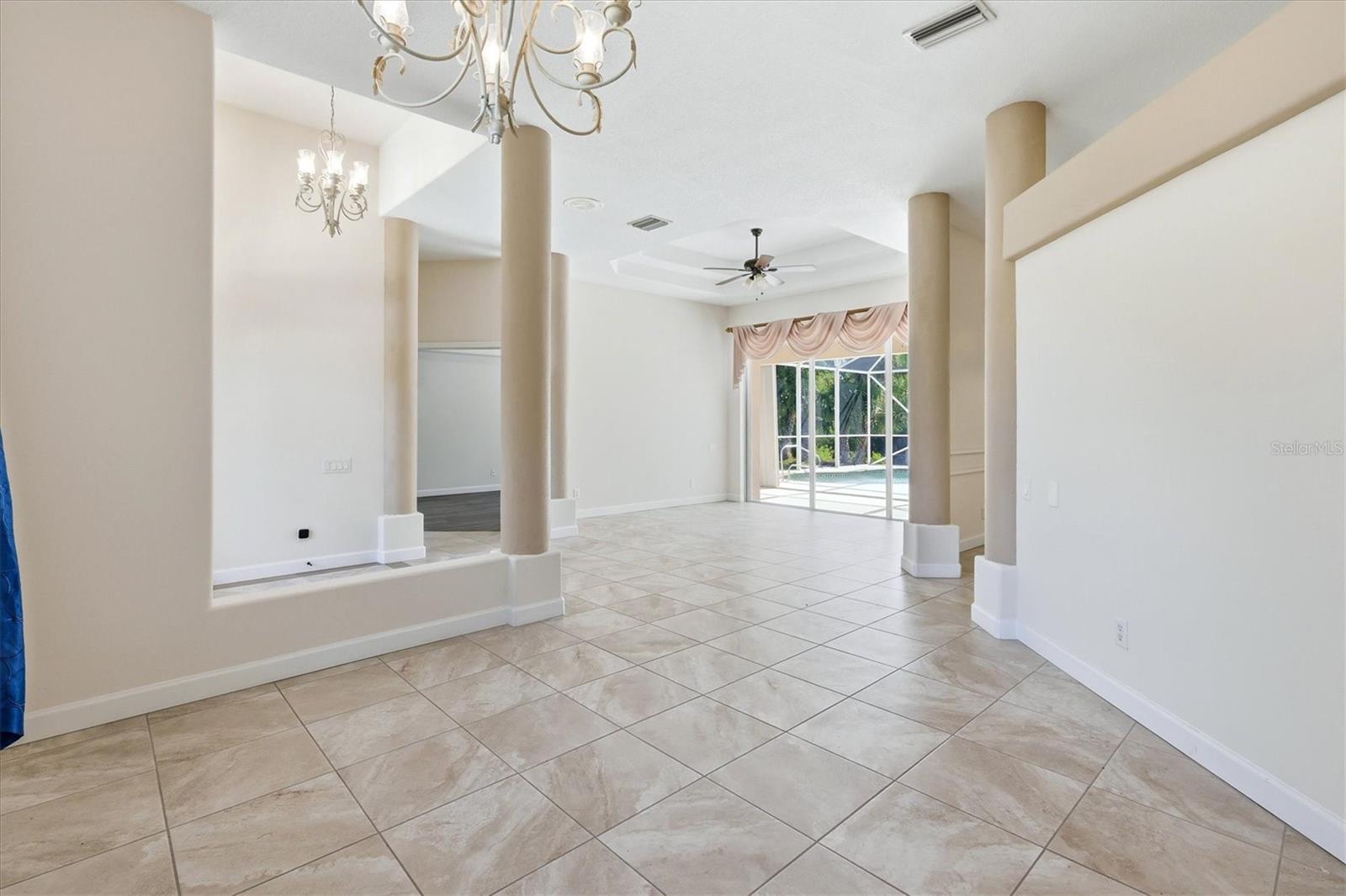 Image 7 of 33 For 2635 Manasota Beach Road