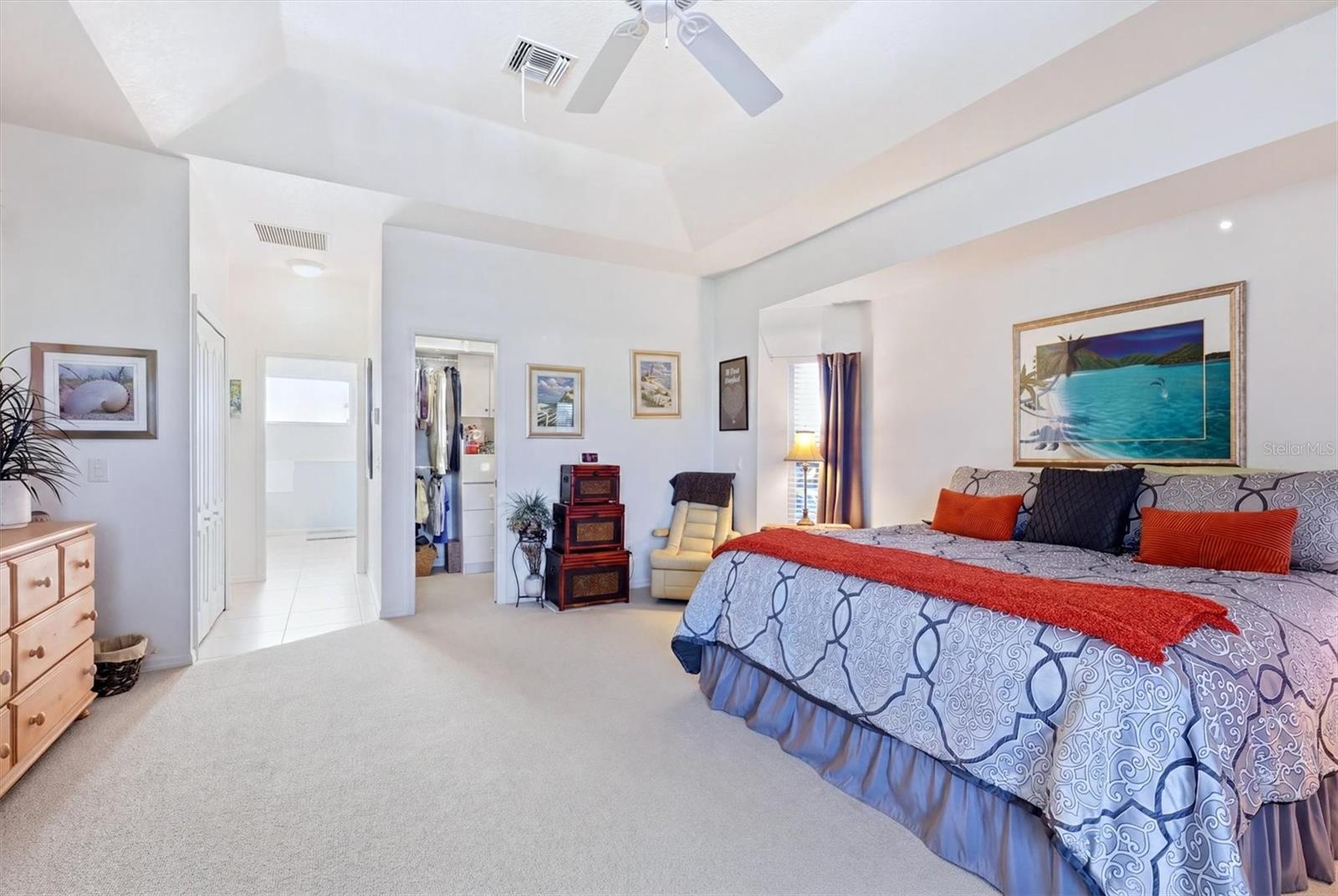 Image 29 of 61 For 8050 Tracy Circle