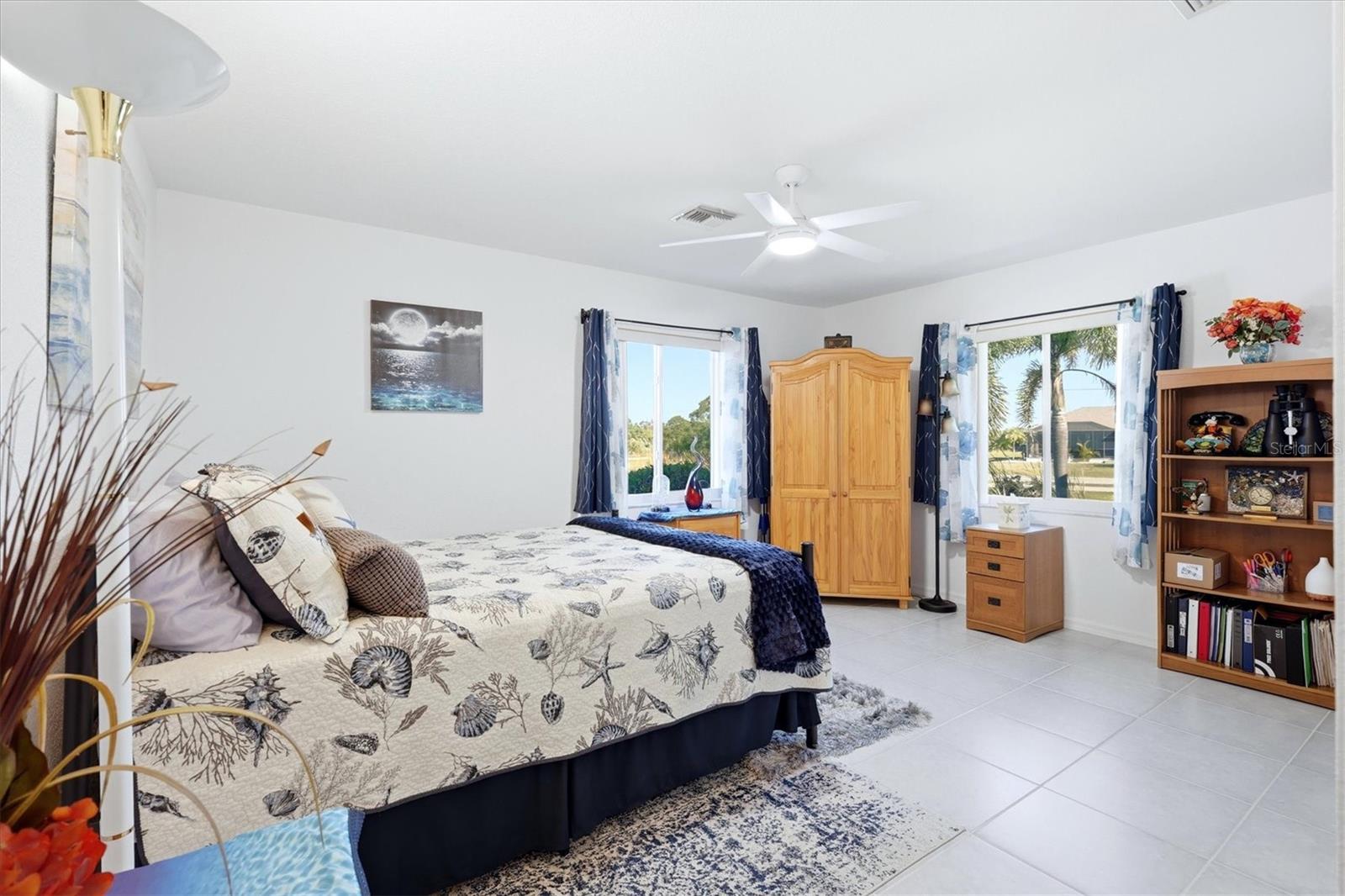 Image 33 of 61 For 8050 Tracy Circle