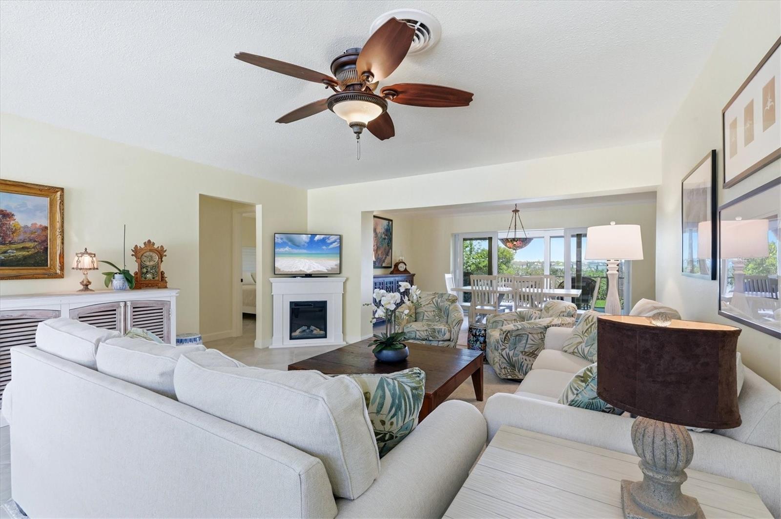 Image 11 of 56 For 6421 Manasota Key Road