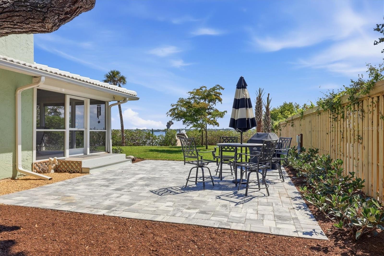 Image 18 of 56 For 6421 Manasota Key Road