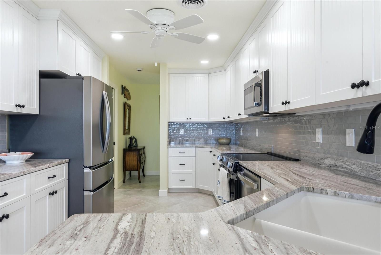 Image 19 of 56 For 6421 Manasota Key Road