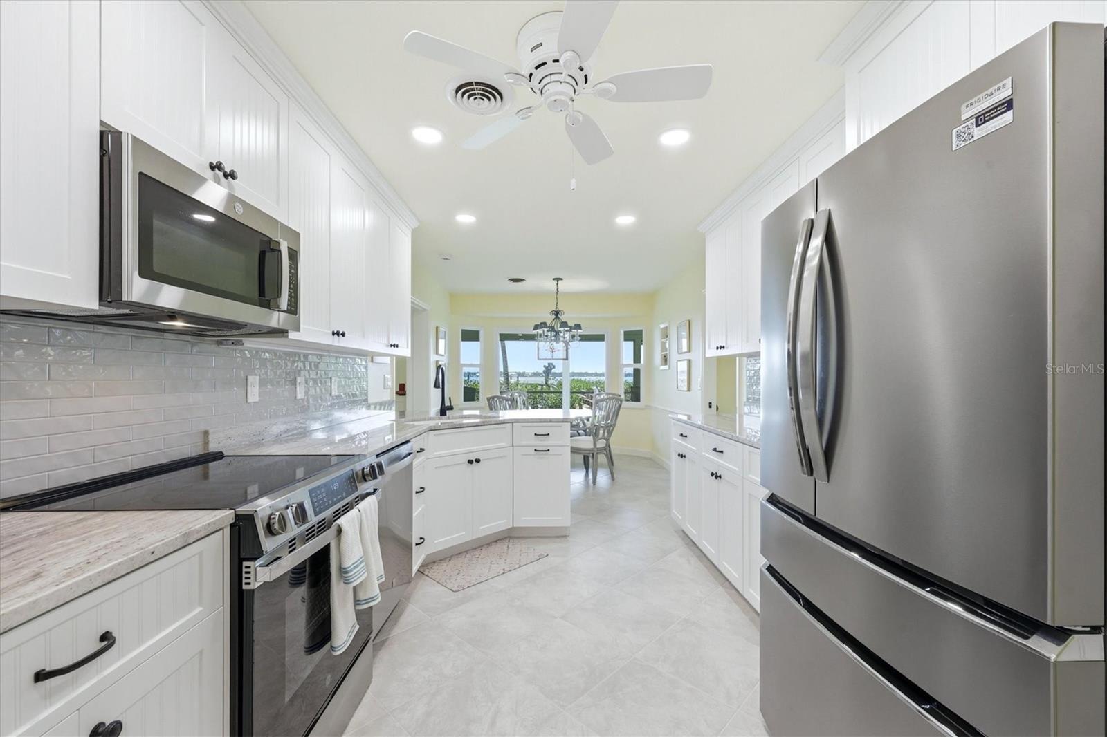 Image 21 of 56 For 6421 Manasota Key Road