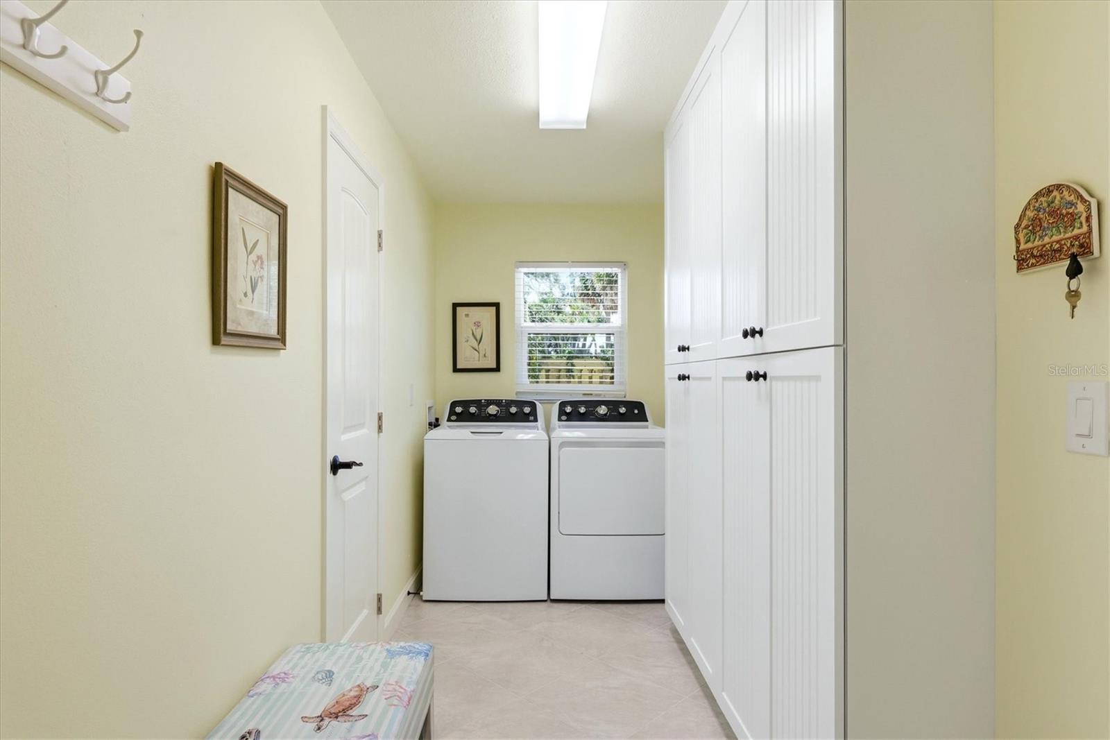Image 28 of 56 For 6421 Manasota Key Road