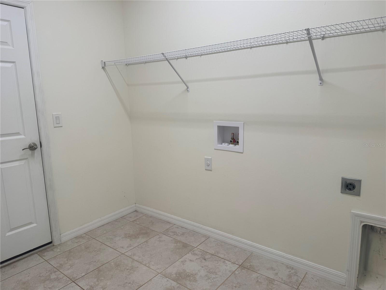 Image 18 of 21 For 108 Boxwood Lane