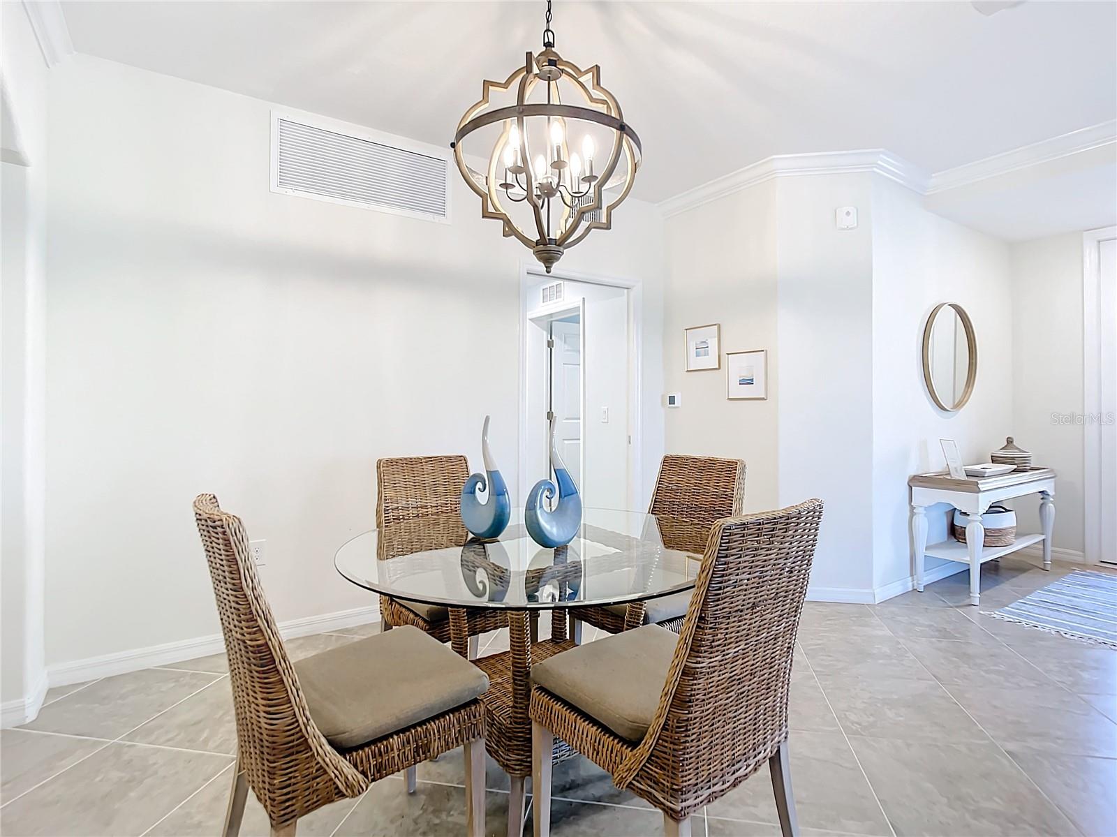 Image 11 of 95 For 10796 Tarflower Drive 101