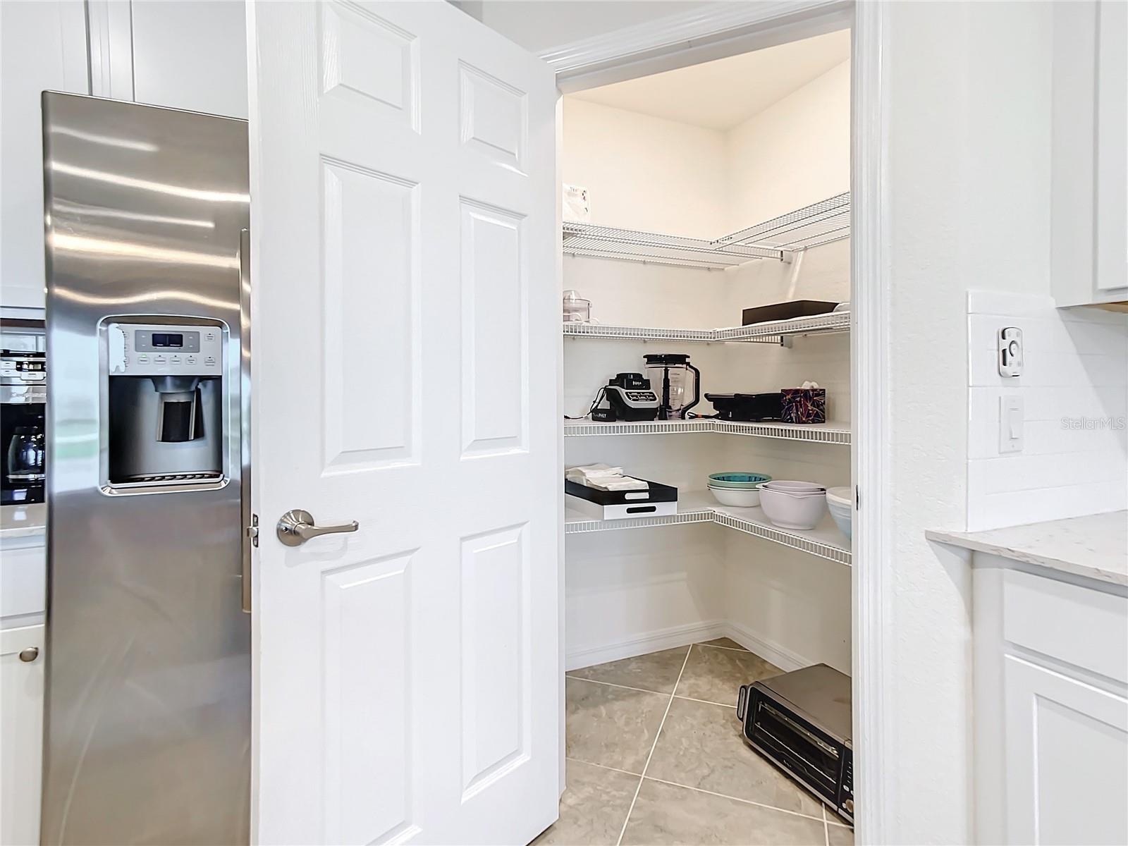 Image 17 of 95 For 10796 Tarflower Drive 101