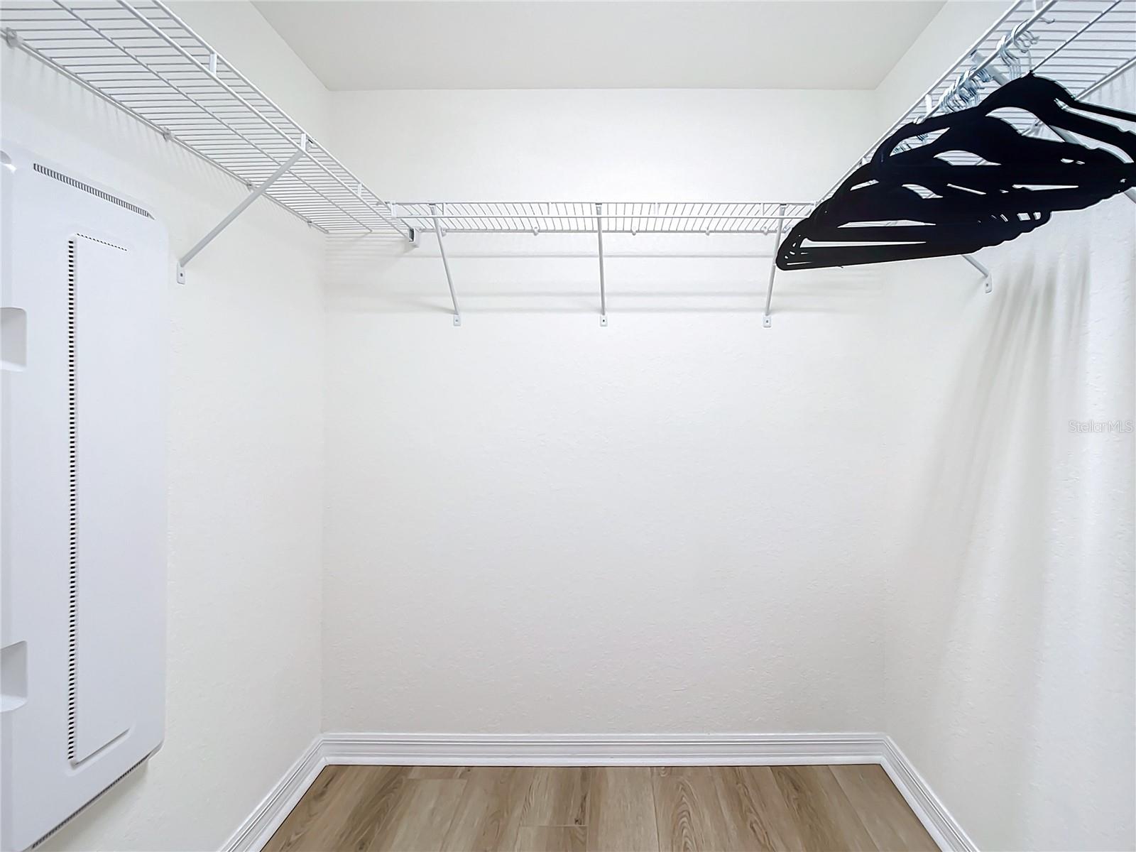 Image 27 of 95 For 10796 Tarflower Drive 101