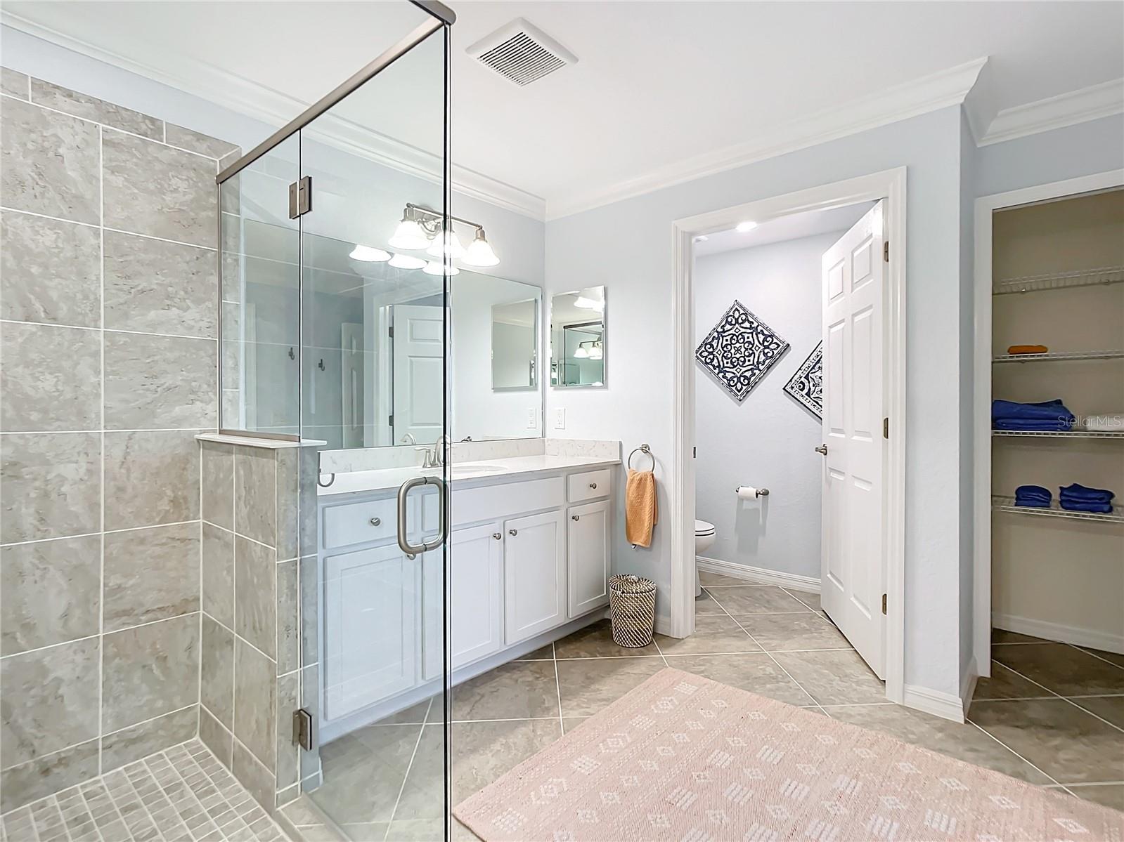 Image 30 of 95 For 10796 Tarflower Drive 101