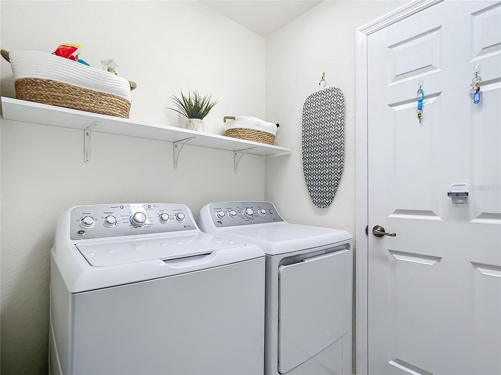 Image 38 of 95 For 10796 Tarflower Drive 101