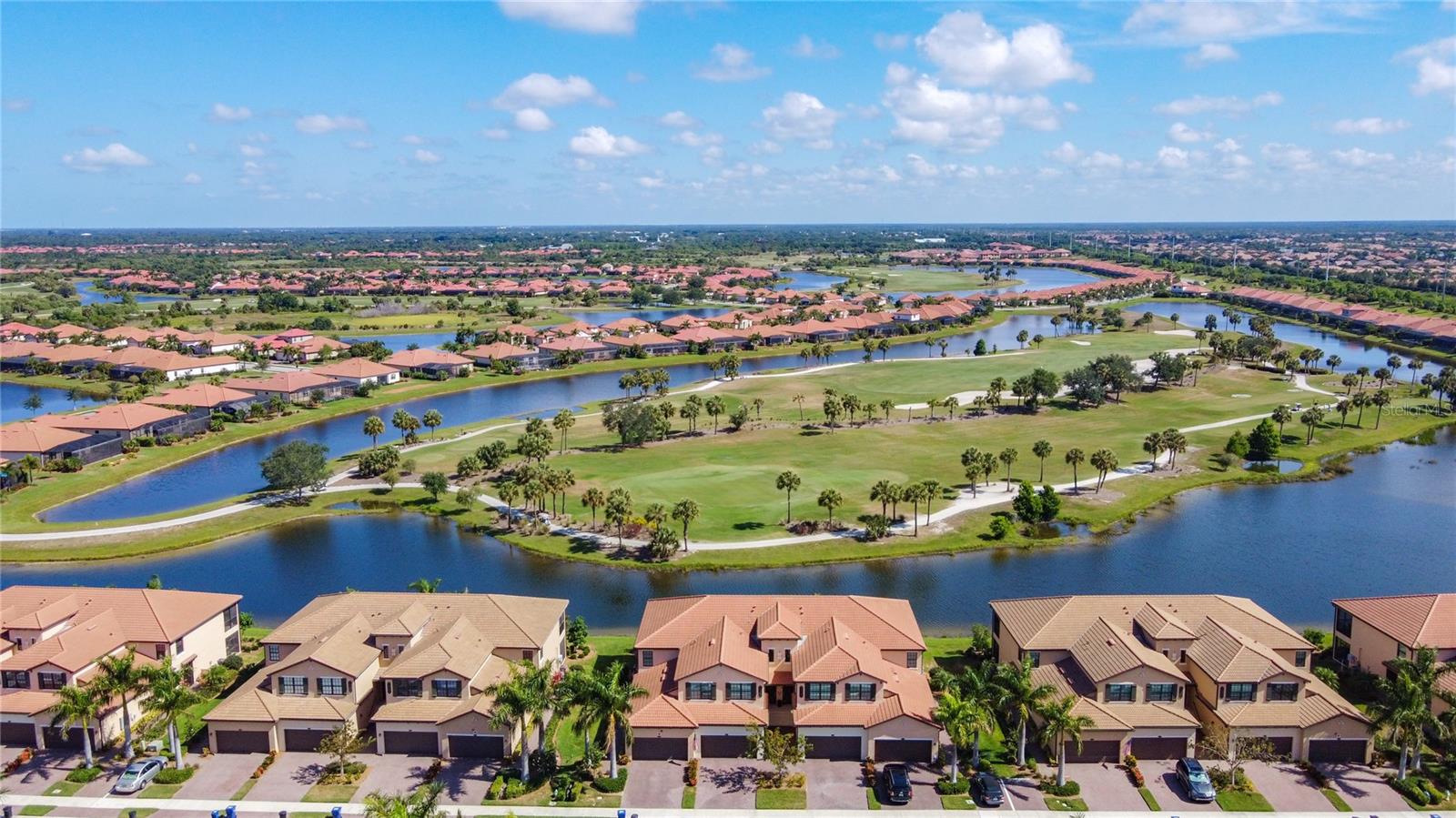 Image 4 of 95 For 10796 Tarflower Drive 101