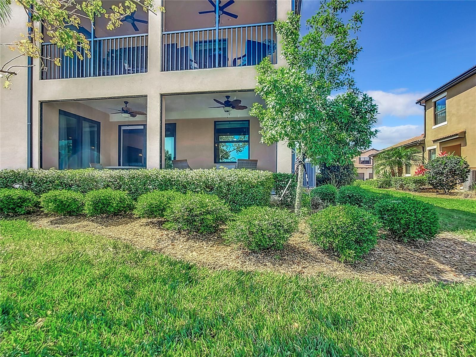 Image 44 of 95 For 10796 Tarflower Drive 101