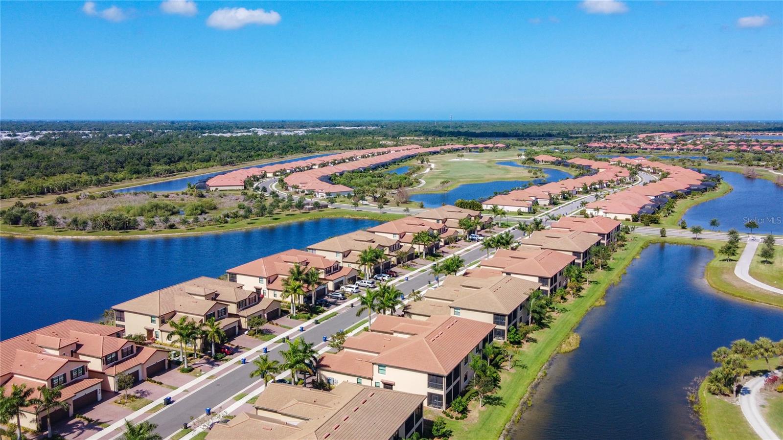 Image 46 of 95 For 10796 Tarflower Drive 101