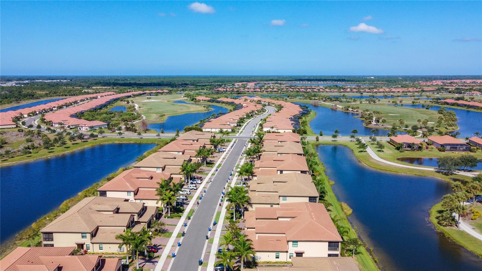 Image 47 of 95 For 10796 Tarflower Drive 101