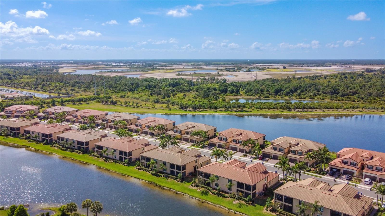 Image 50 of 95 For 10796 Tarflower Drive 101