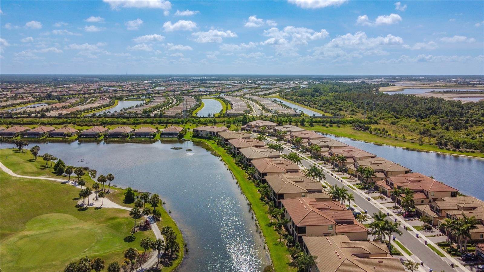 Image 51 of 95 For 10796 Tarflower Drive 101