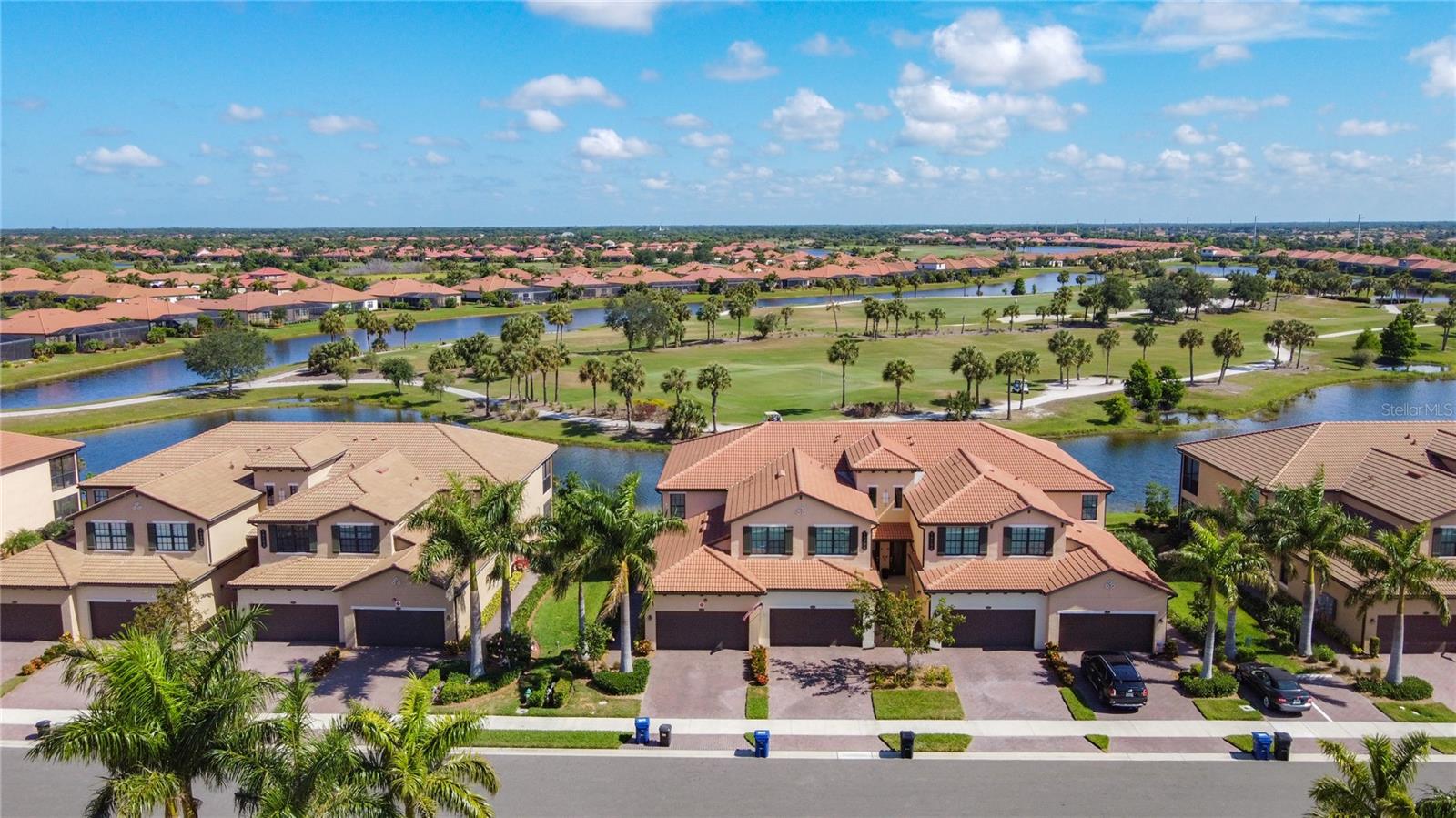 Image 7 of 95 For 10796 Tarflower Drive 101