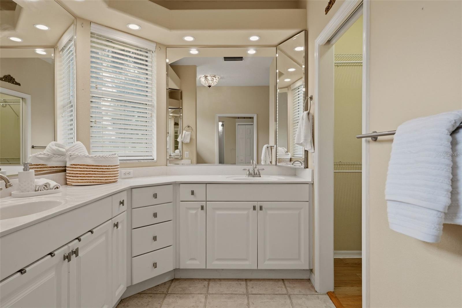 Image 20 of 45 For 2081 Tocobaga Lane