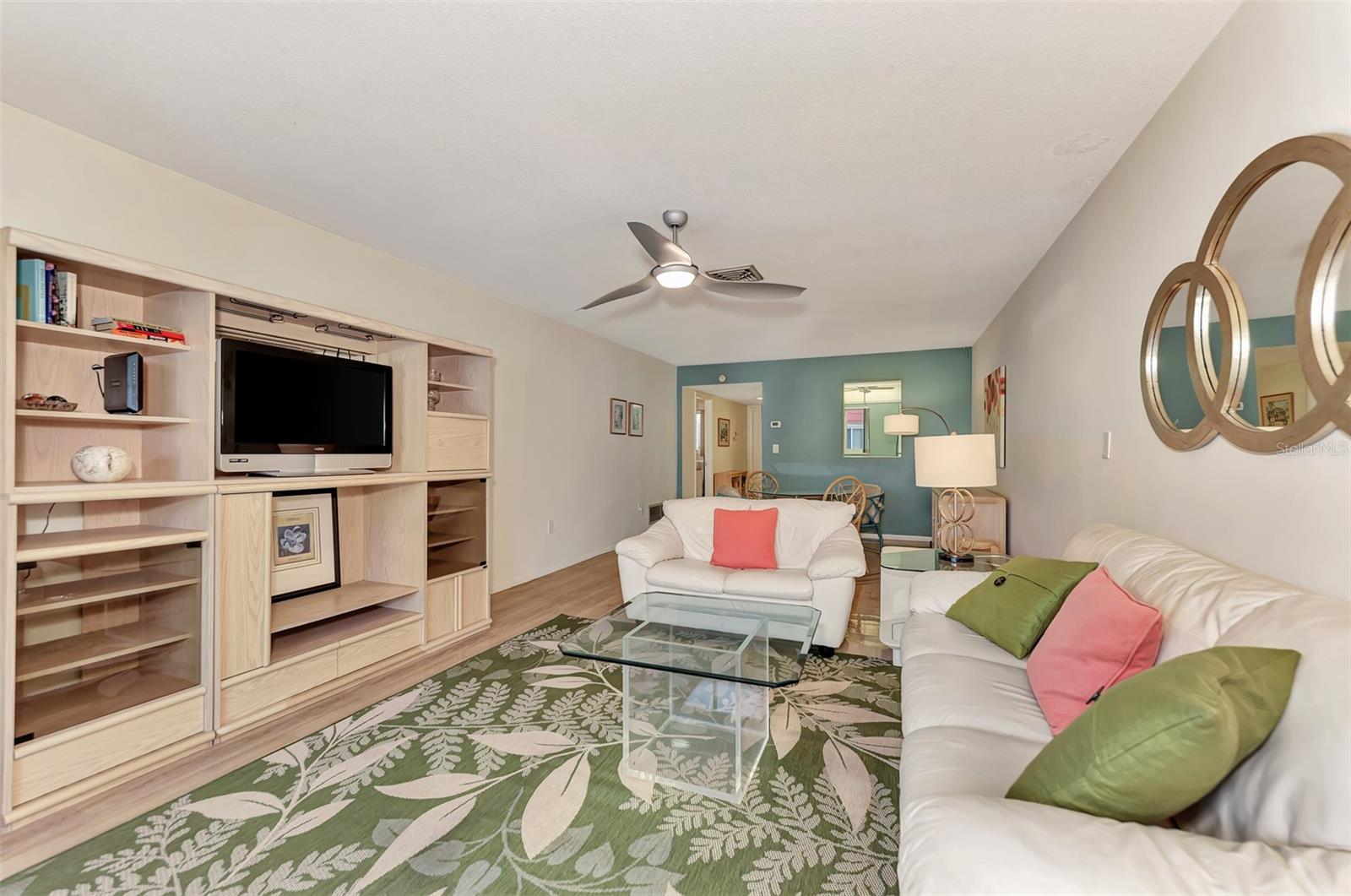 Image 15 of 53 For 260 Santa Maria Street 311