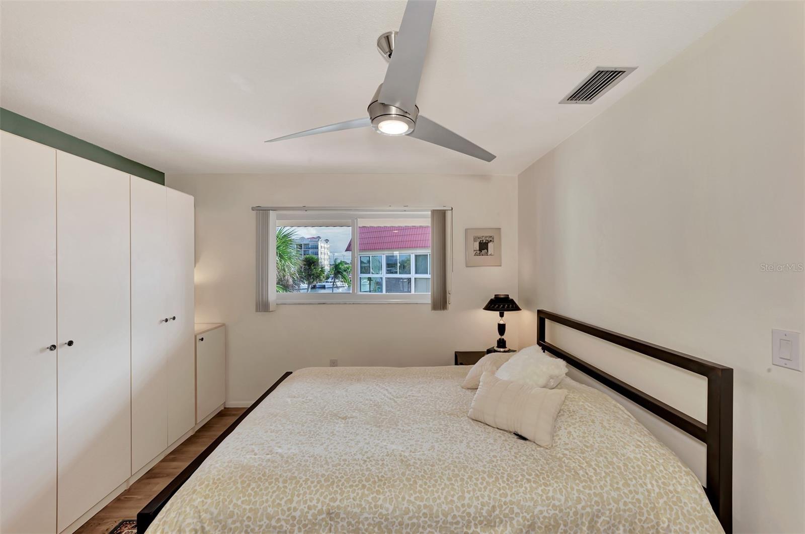 Image 21 of 53 For 260 Santa Maria Street 311