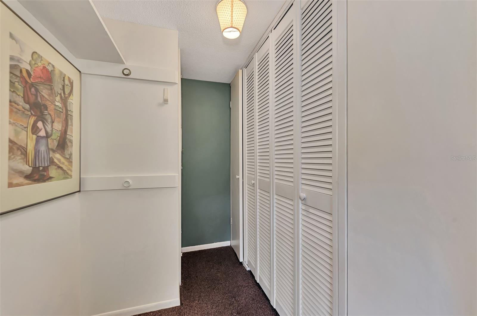 Image 25 of 53 For 260 Santa Maria Street 311