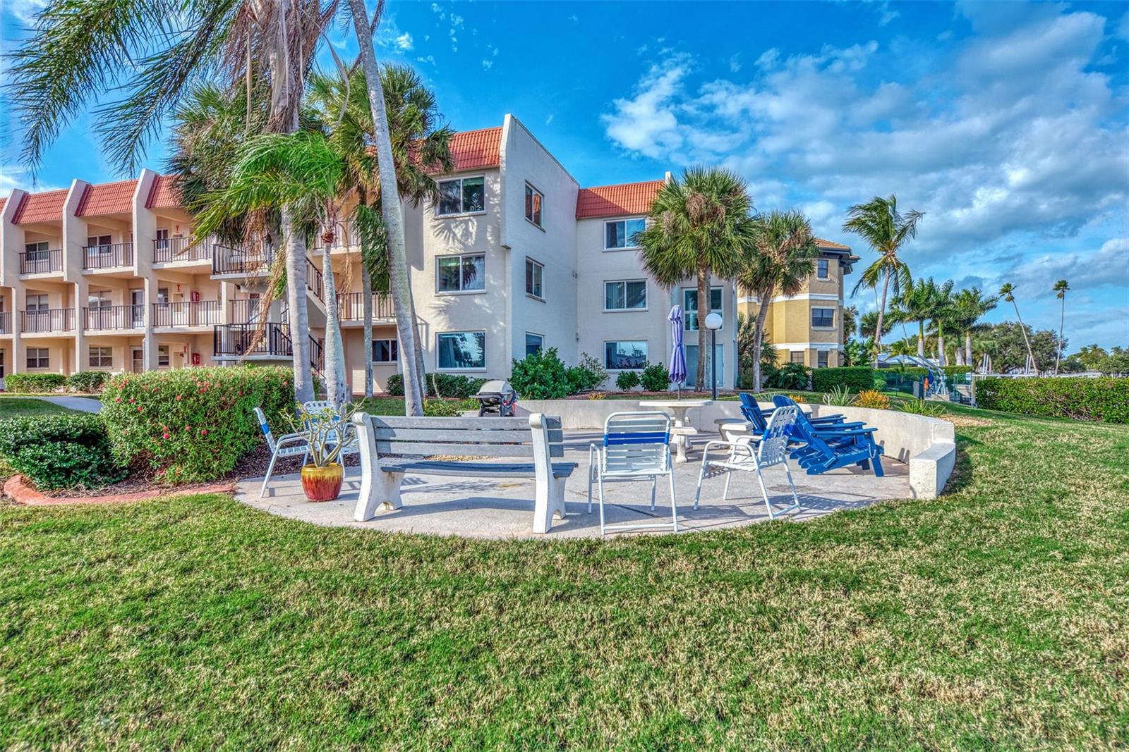 Image 36 of 53 For 260 Santa Maria Street 311