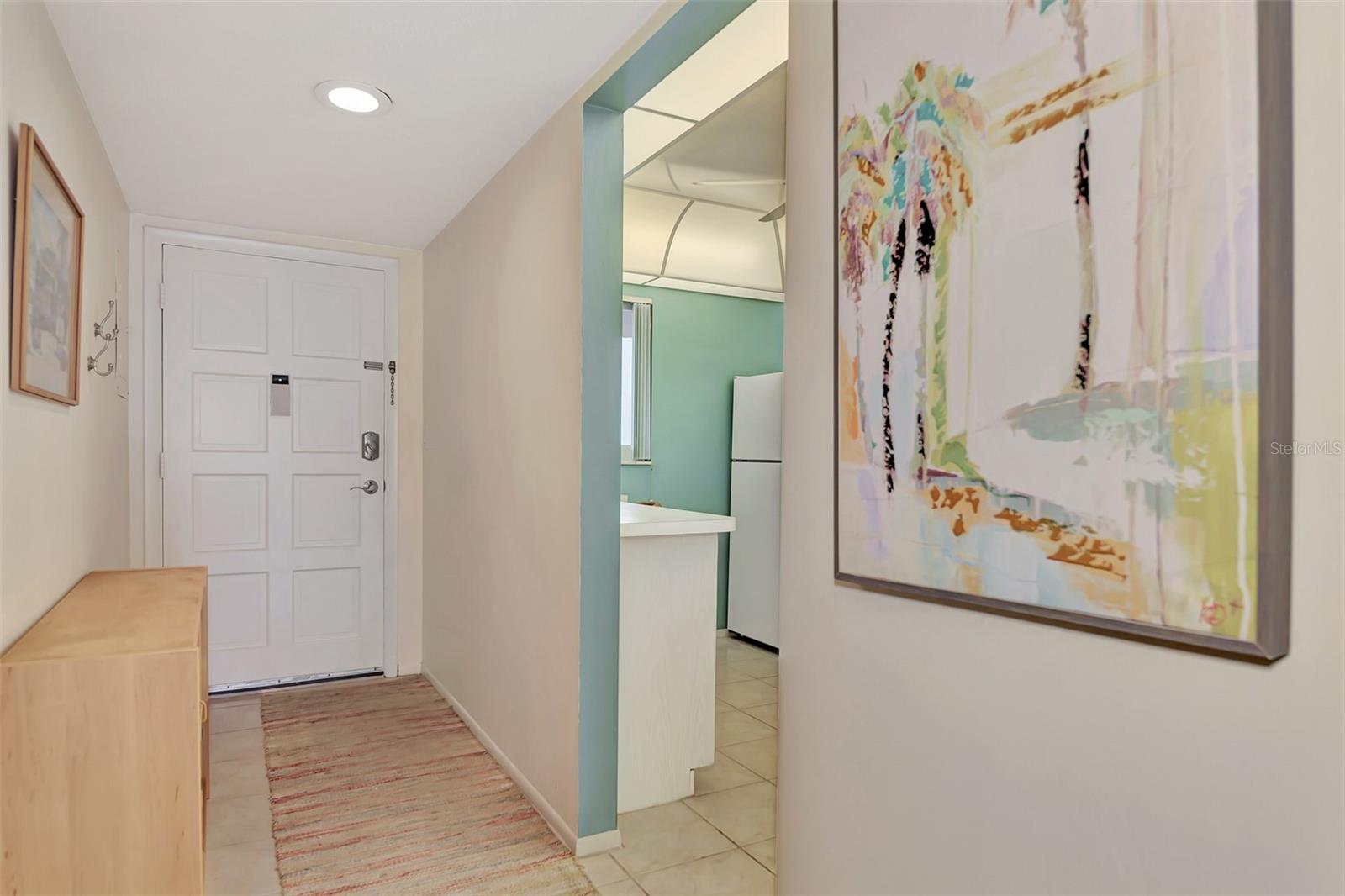 Image 5 of 53 For 260 Santa Maria Street 311
