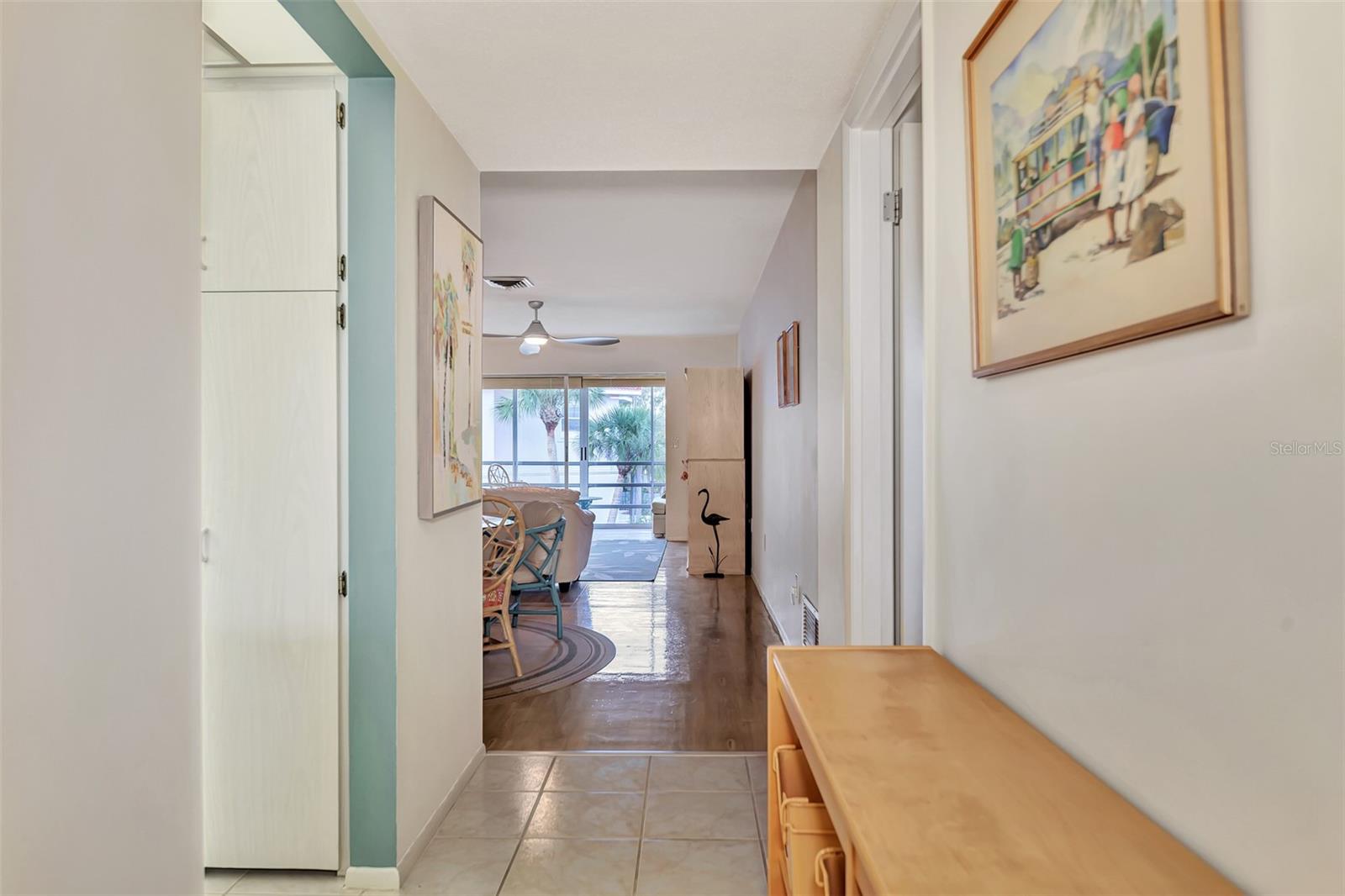 Image 6 of 53 For 260 Santa Maria Street 311