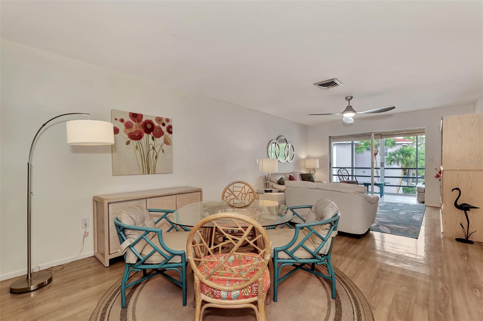 Image 7 of 53 For 260 Santa Maria Street 311