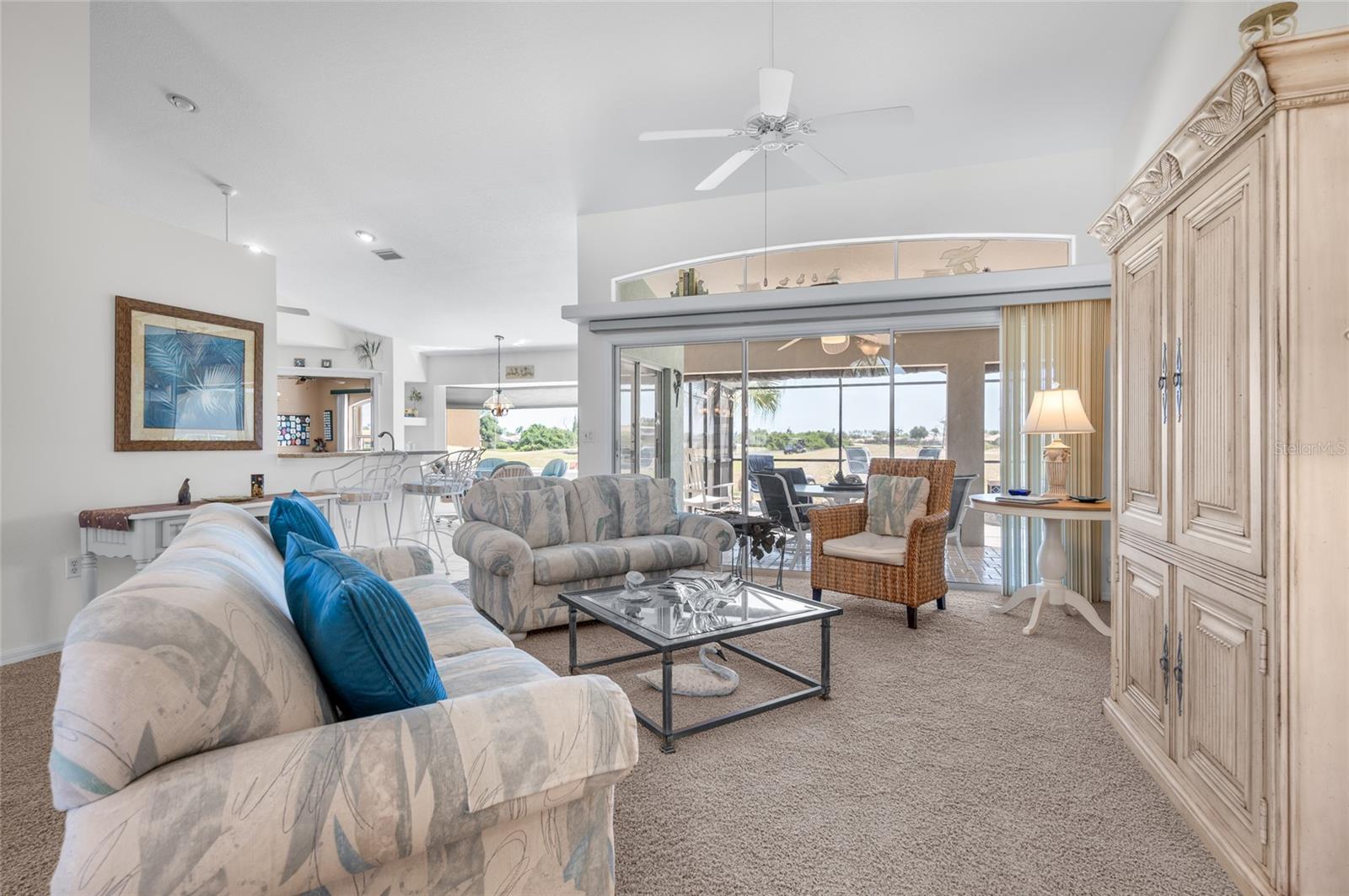 Image 18 of 69 For 8207 Lakeside Drive