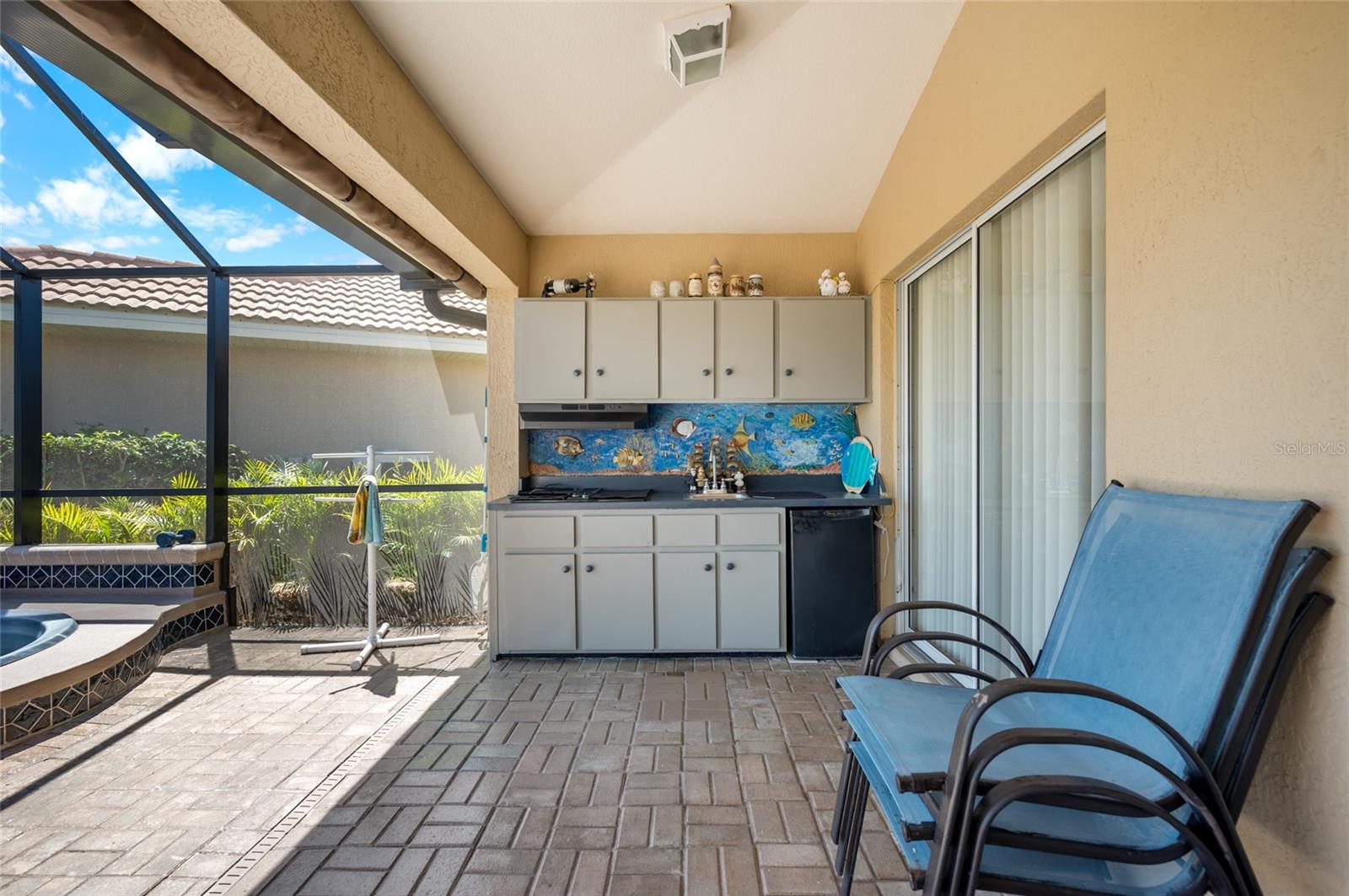 Image 37 of 69 For 8207 Lakeside Drive