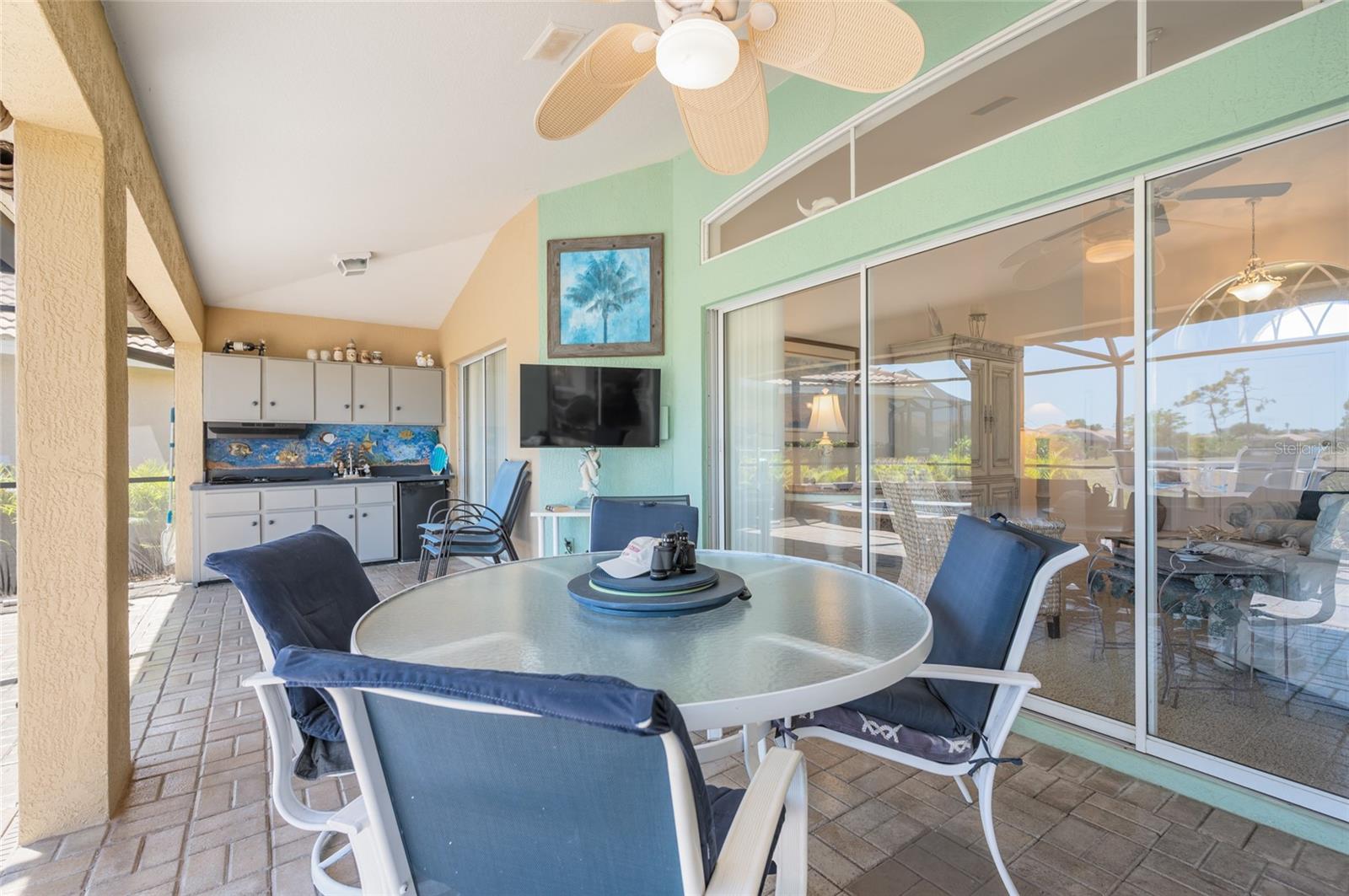 Image 4 of 69 For 8207 Lakeside Drive