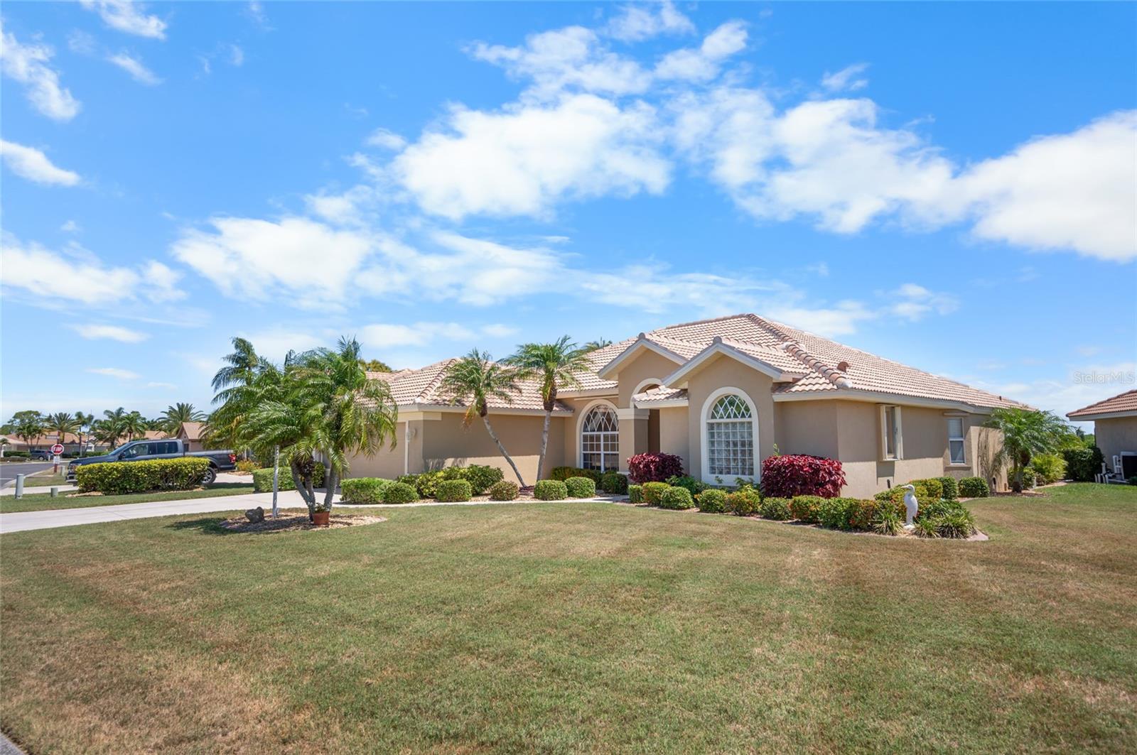 Image 45 of 69 For 8207 Lakeside Drive