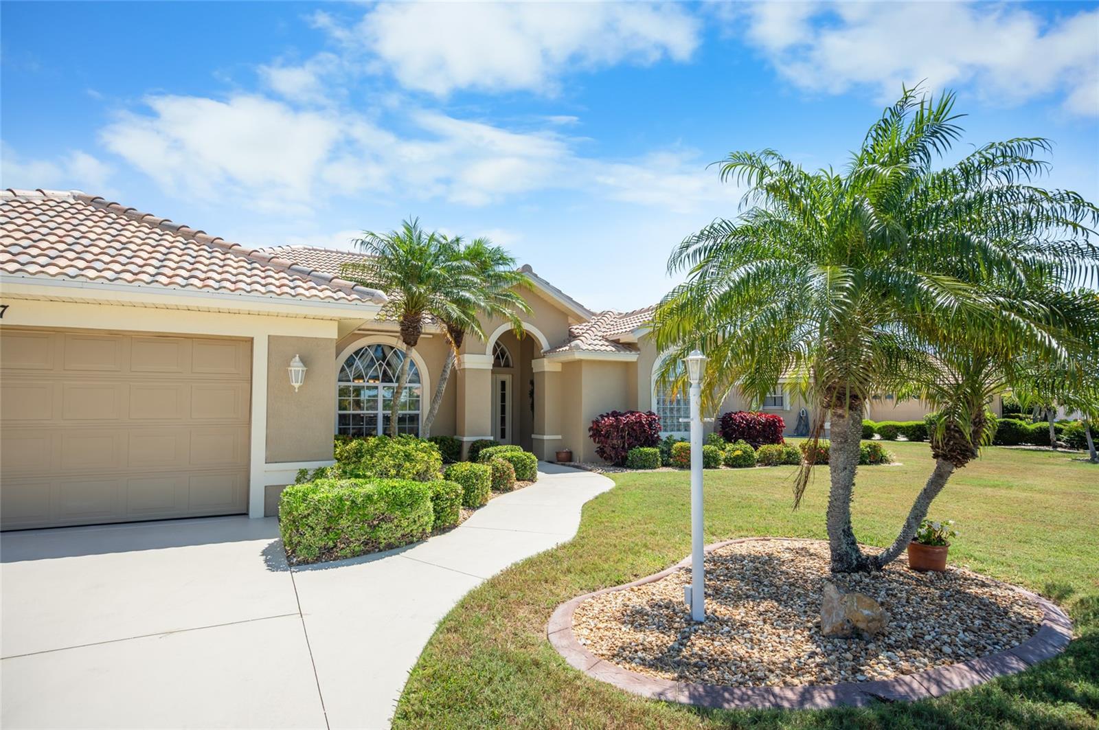 Image 47 of 69 For 8207 Lakeside Drive