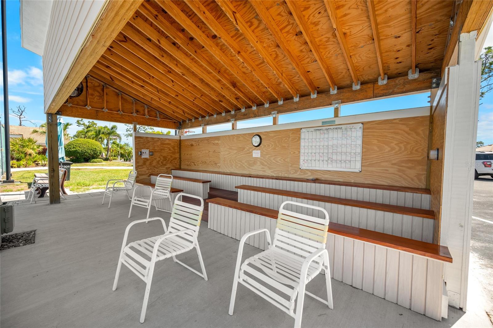Image 60 of 69 For 8207 Lakeside Drive
