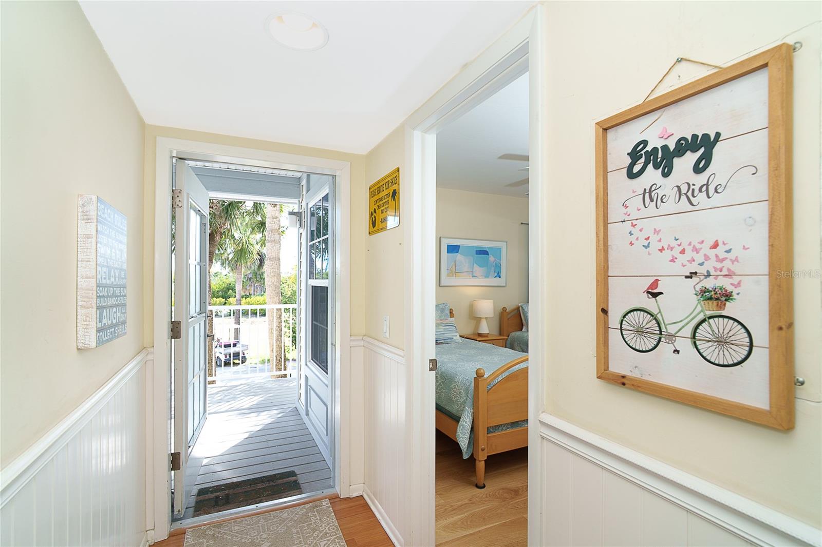 Image 4 of 43 For 7438 Palm Island Drive 3712